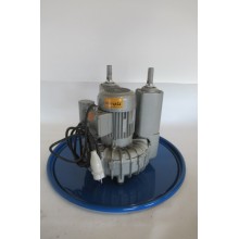 Blower zijkanaalventilator 0,7 KW 1 fase 230 Volt . USED.